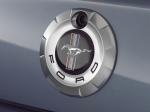 Ford Mustang V6 2005 года